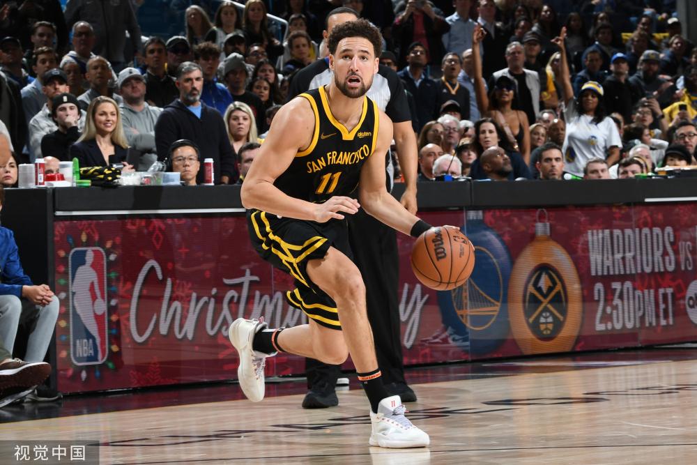 在对阵曼联 在对阵曼联